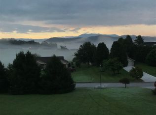 Shaconage Trl, Sevierville, TN 37876