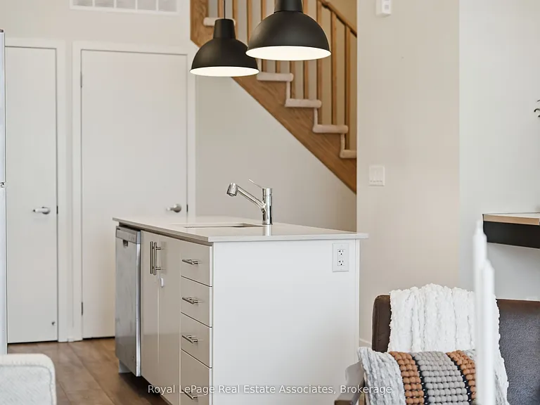 3425 Ridgeway Dr #10 — Photo 17