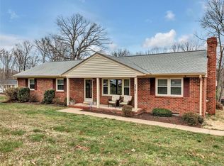 2701 Perdido Dr, Midlothian, VA 23112