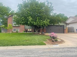 2538 S Denene St, Wichita, KS 67215