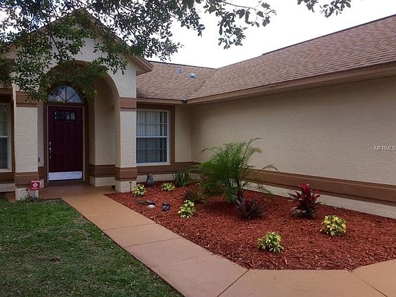 3rd image of 831 Blanc Ct