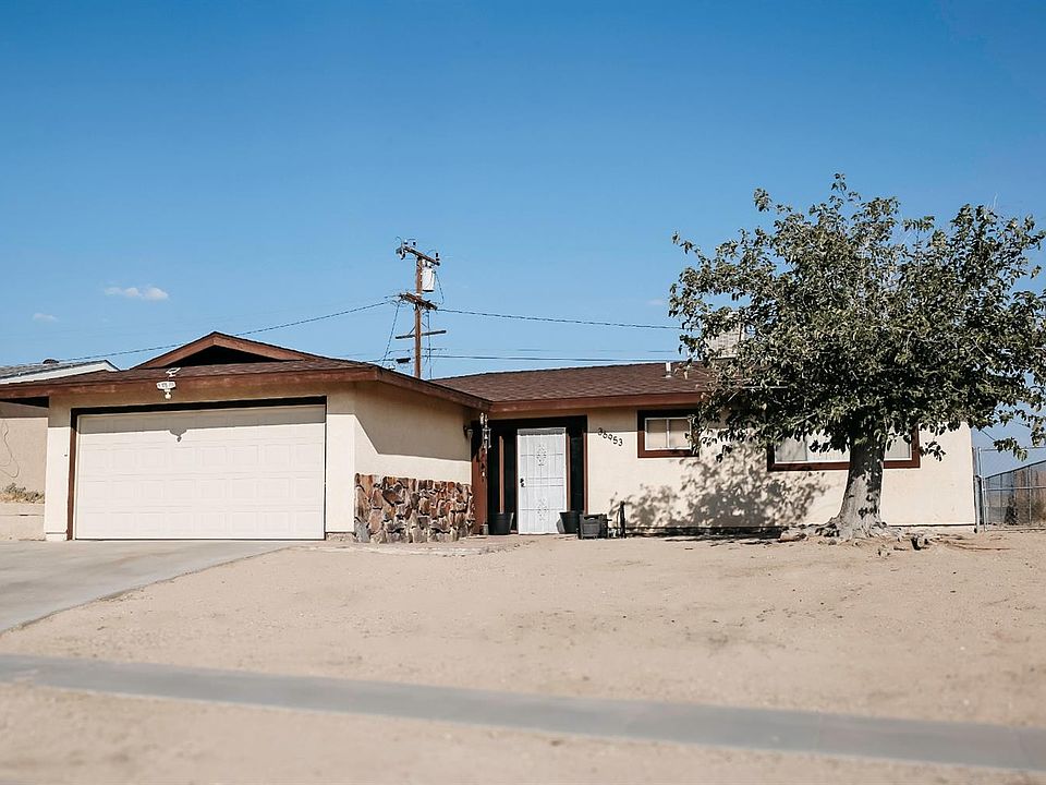 1st image of 36953 Hayward Ave