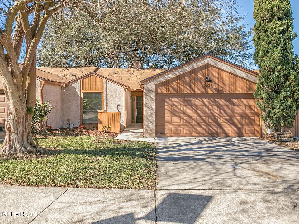 1st image of 9927 FAWN BROOK Drive