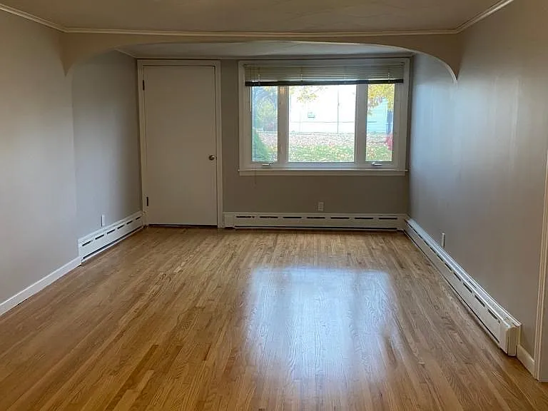 6 Maple St — Photo 14