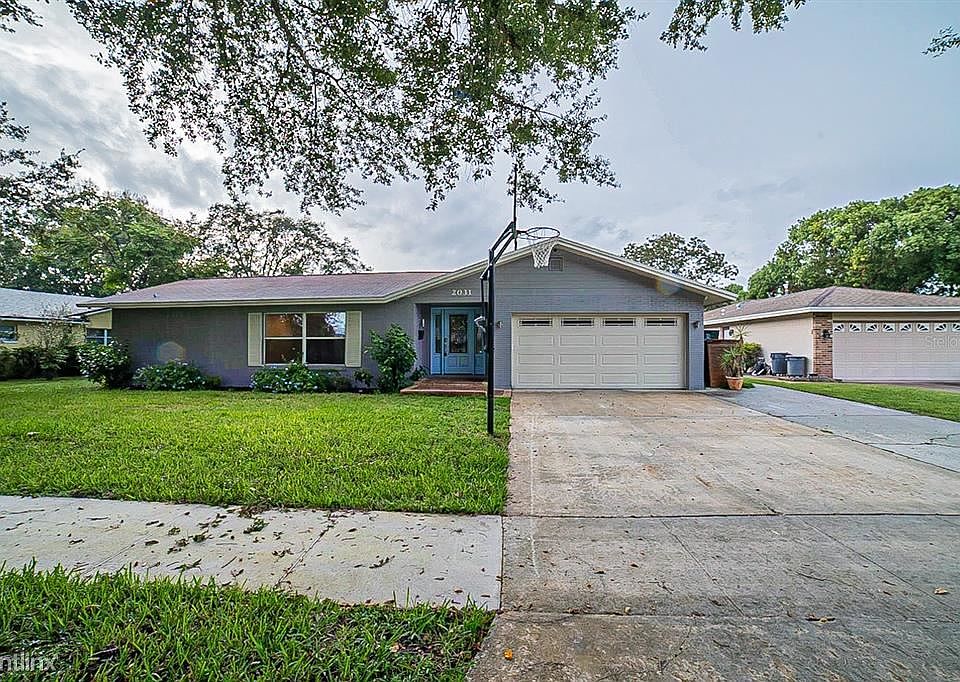 1st image of 2031 Collier Dr