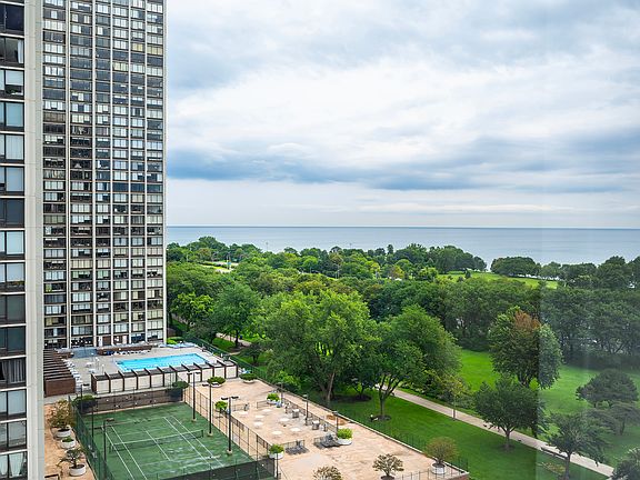 2nd image of 5415 N Sheridan Rd APT 1409