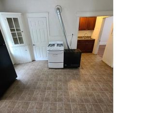 12 Seward St #1, Worcester, MA 01604