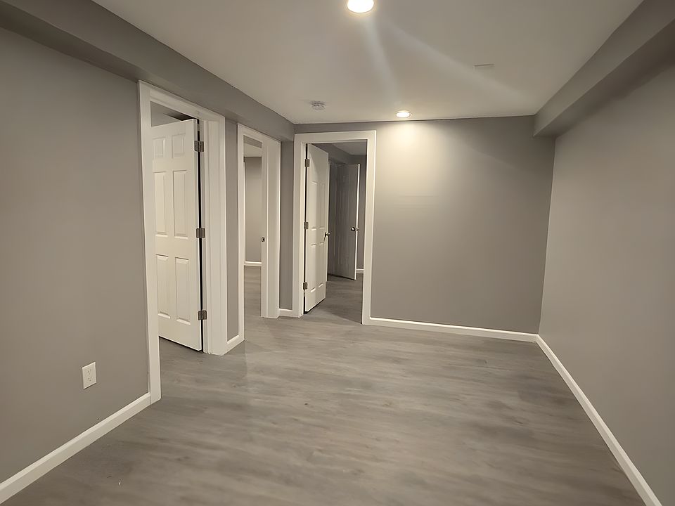 2nd image of 65 Oak St APT 1