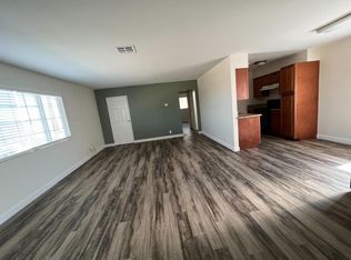 920 Bishop Dr, Las Vegas, NV 89107