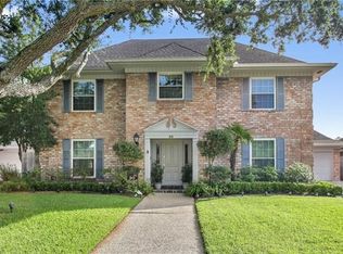 30 Chateau Rothchild Dr, Kenner, LA 70065