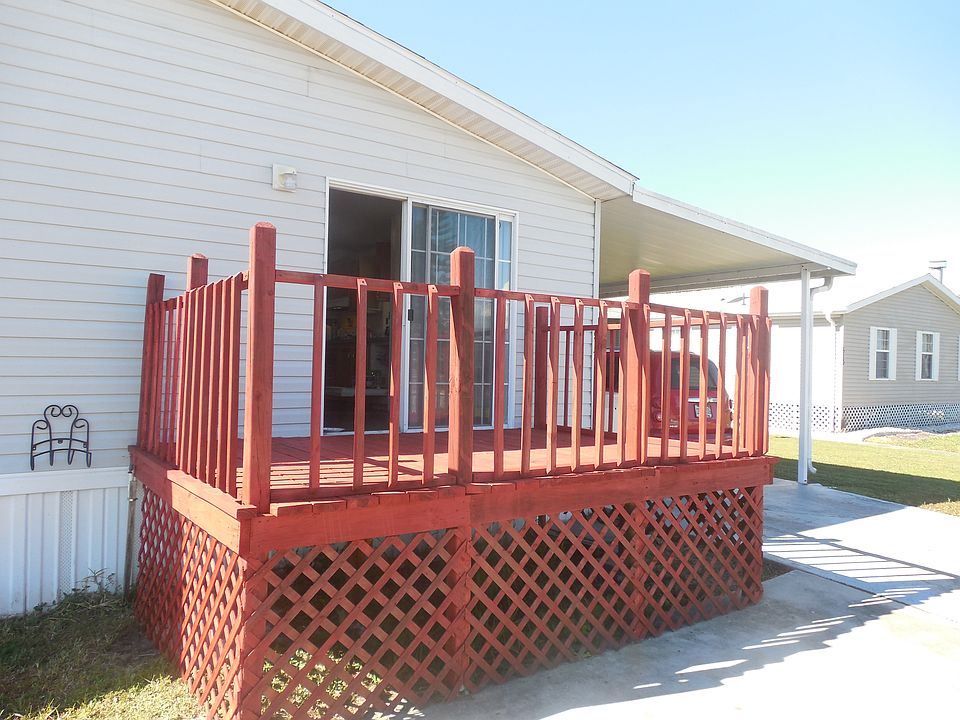 sun deck/balcony