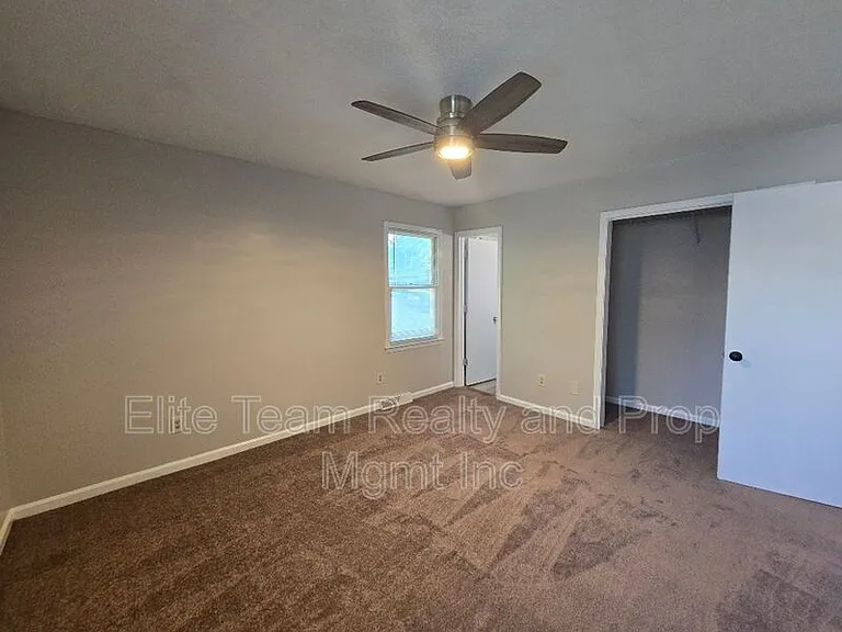 2021 Downey St — Photo 12