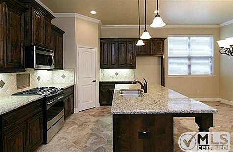 5th image of 8500 Meadow Sweet Ln