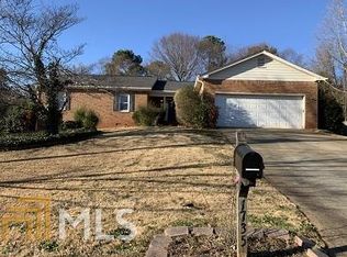 1735 Ridgeway Dr, Lawrenceville, GA 30044