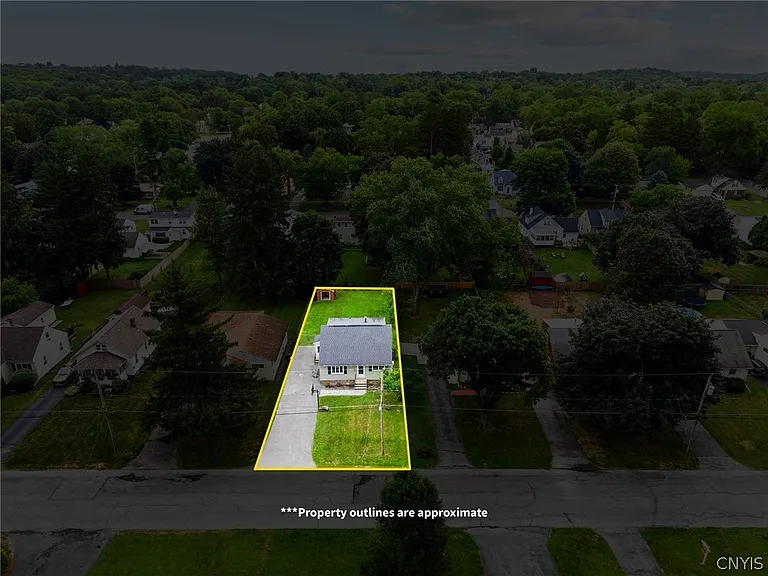 211 Windemere Rd — Photo 34