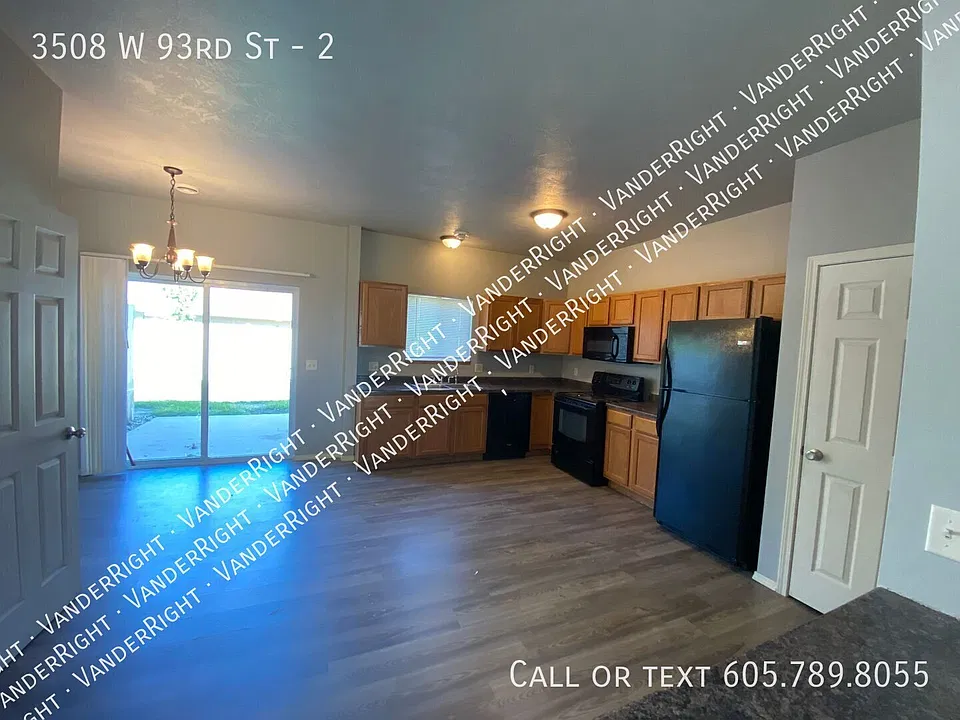 3508 W 93rd St #2