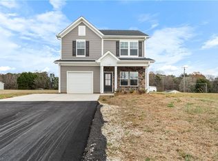138 Finch Dr, Lexington, NC 27292