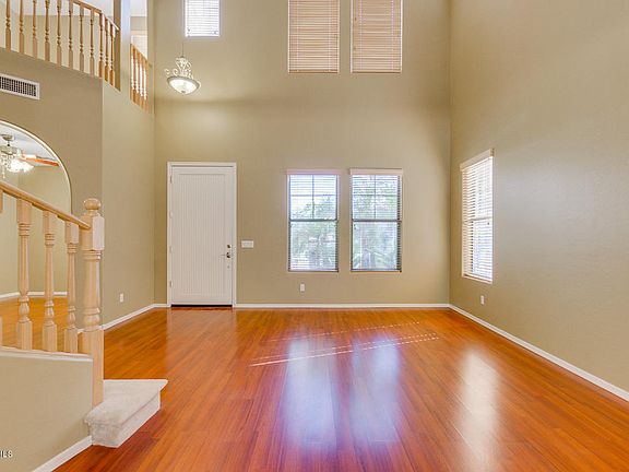 5th image of 2810 W Windsong Dr