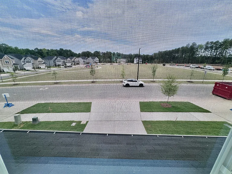 3209 Delmar Dr — Photo 49