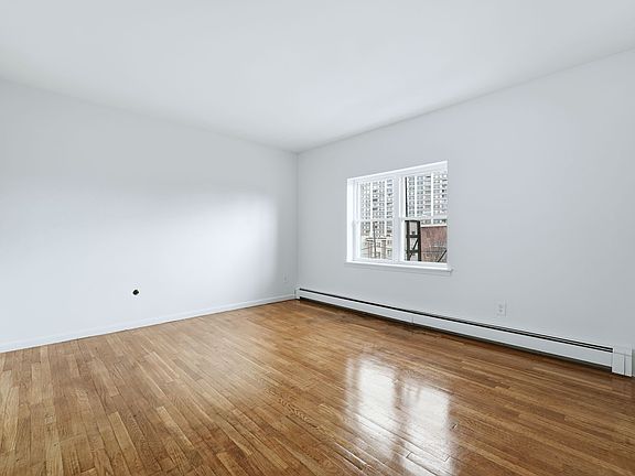 5th image of 220 Palisade Ave APT 6B