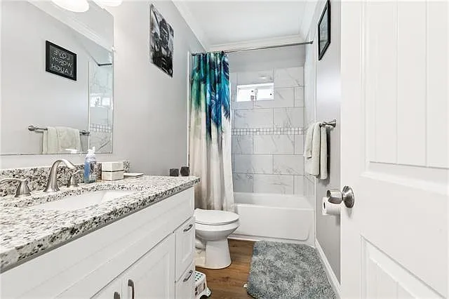 3136 Lexington St — Photo 10