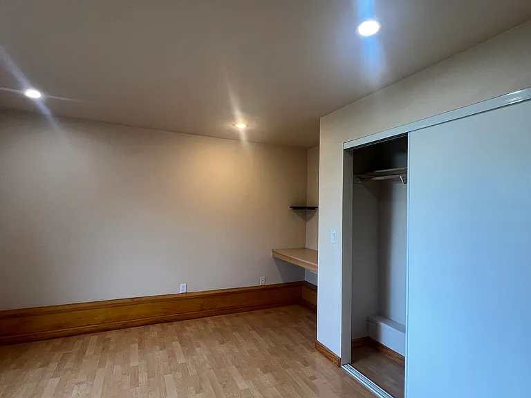 55 Meadowbrook Dr — Photo 8