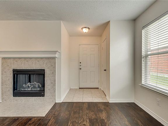 3rd image of 2112 Pecan Creek Dr