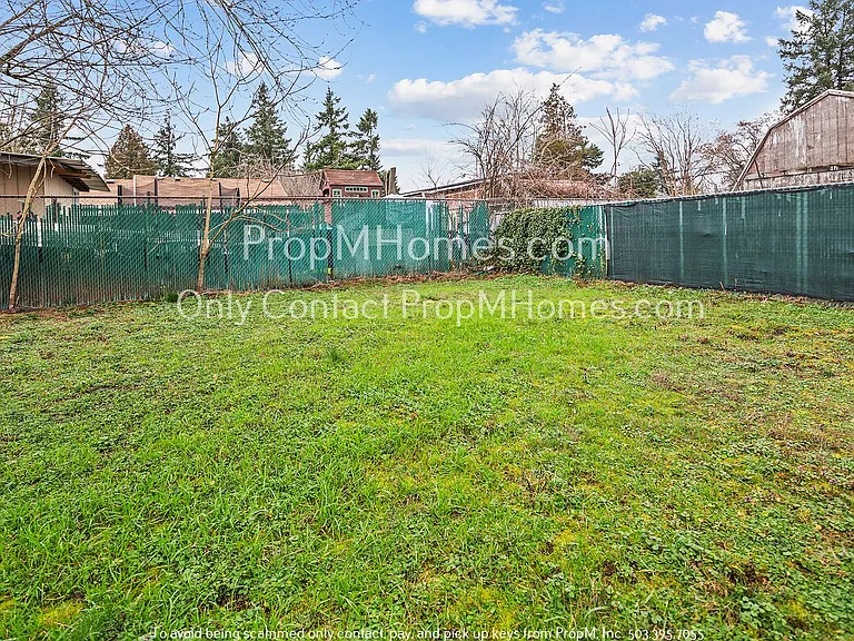 6135 SE Henderson St — Photo 16
