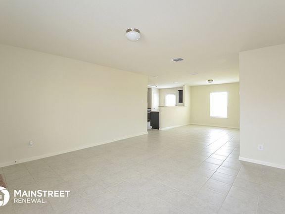 3rd image of 4300 McCullough Ave