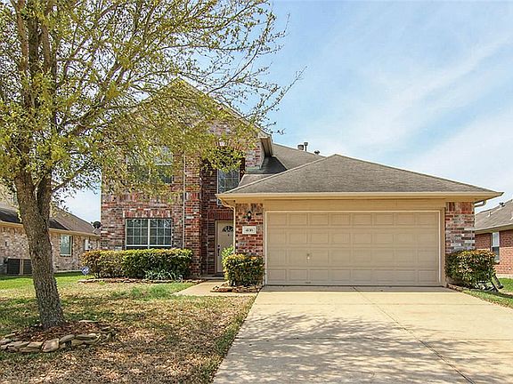 A large lot with mature trees and no back neighbors!