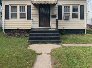 324 Taft Pl, Gary, IN 46404