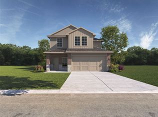 208 Running River Dr, Boyd, TX 76023