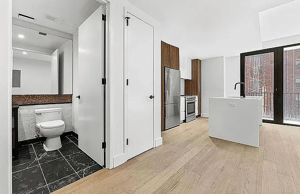 Rented by West 124th Manager LLC | media 33