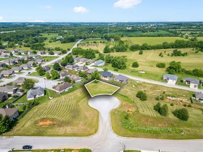2610 W Summerset Street, Ozark, MO, 65721