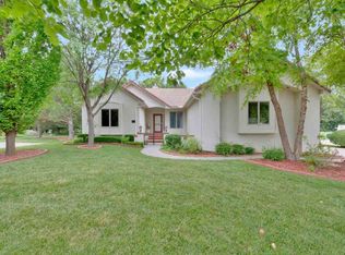 49 E Via Verde Dr, Wichita, KS 67230