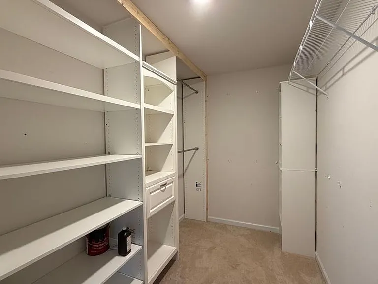 1097 Sapphire Dr — Photo 22