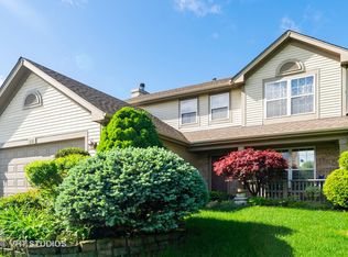 531 Maple Dr, Streamwood, IL 60107