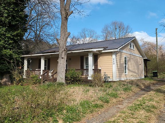 2nd image of 243 Wilson St