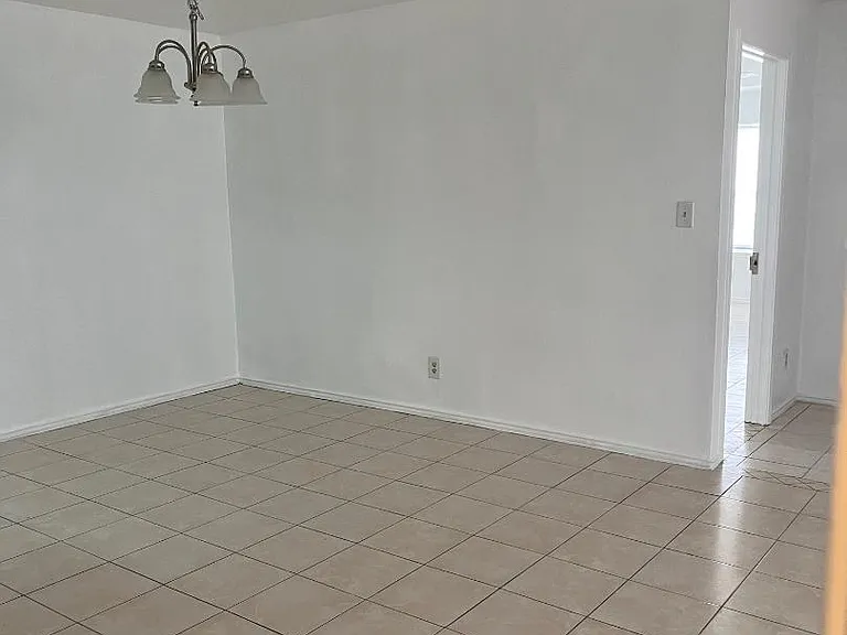 1802 Bobcat Ln — Photo 17