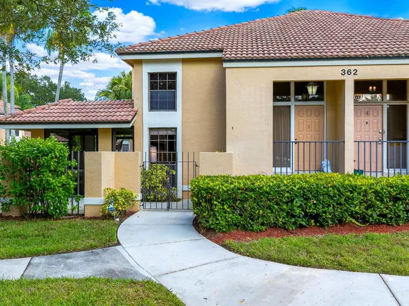 362 Prestwick Circle #1, Palm Beach Gardens, FL 33418