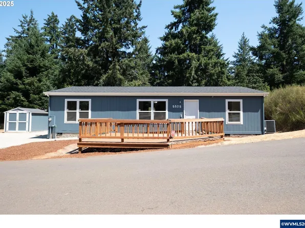5575 Skyline Rd S, Salem, OR 97306