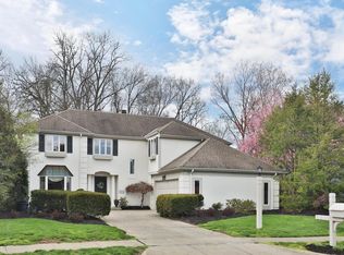 6695 Lakeside Cir W, Worthington, OH 43085