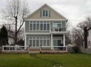 2040 Kurtz Ave, Pasadena, MD 21122