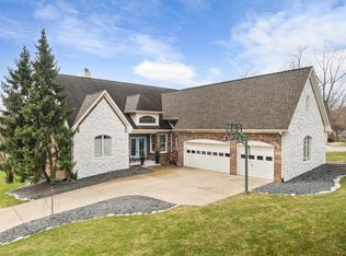 12096 Sail Place Dr, Indianapolis, IN