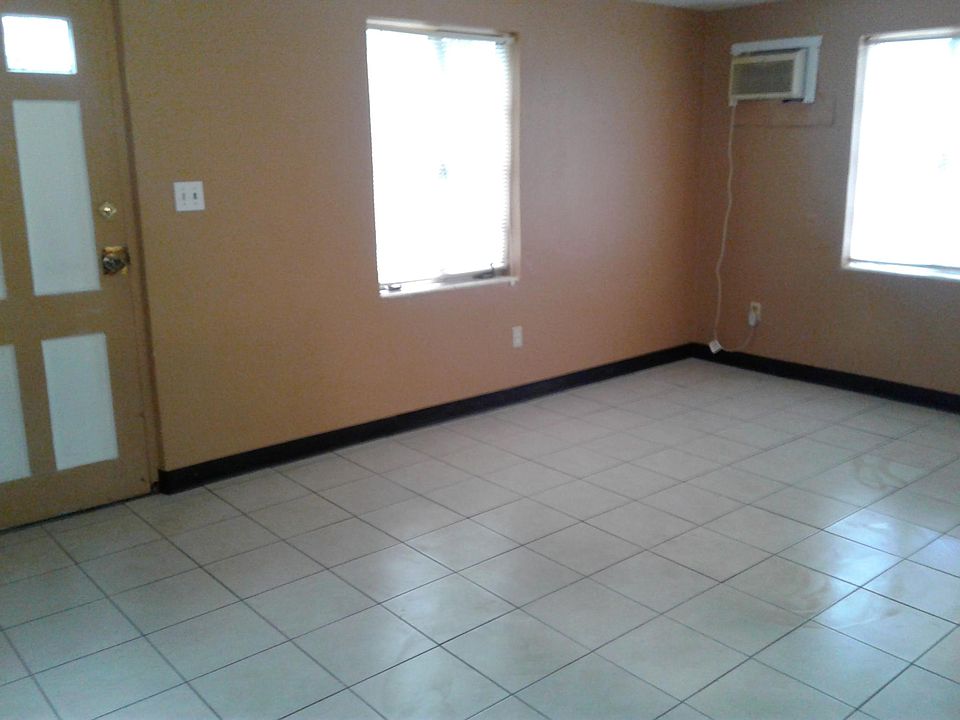 1st image of 1540 Pasadena Dr APT 2