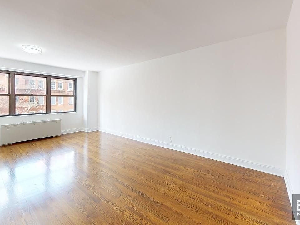 1st image of 168 W 94th St #8A