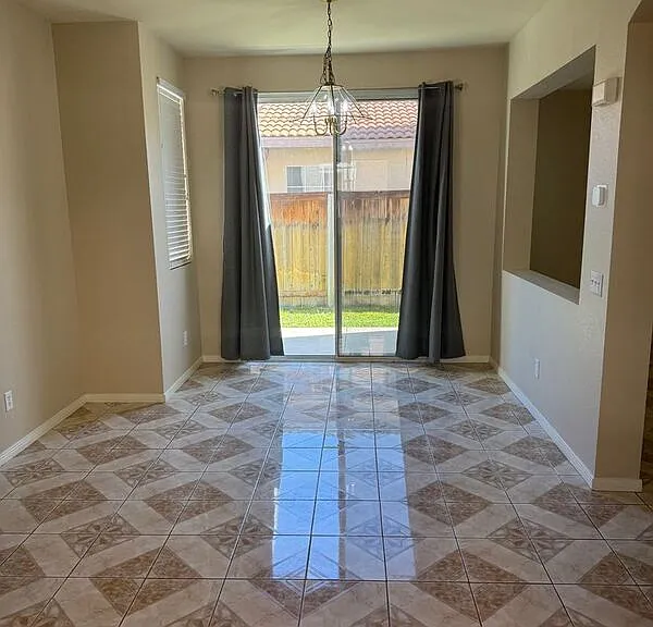 39545 Warbler Dr — Photo 11