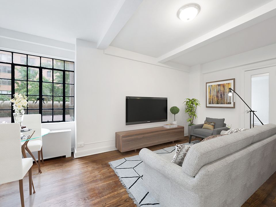 1st image of 5 Tudor City Pl APT 215
