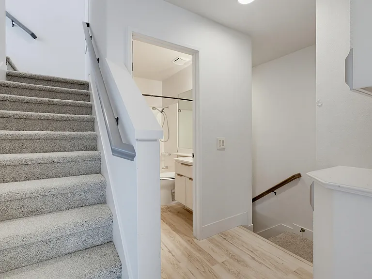 27529 Serena — Photo 42