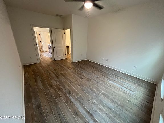 4th image of 308 Ethereal St